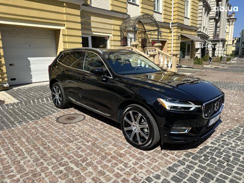 Volvo XC60 2020 черный - фото 6