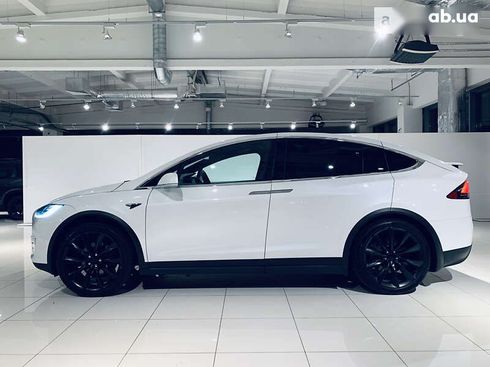 Tesla Model X 2020 - фото 6