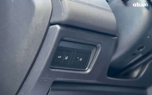 Land Rover Discovery 2018 - фото 12