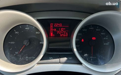 SEAT Ibiza 2011 - фото 19