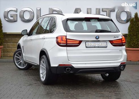 BMW X5 2016 - фото 12