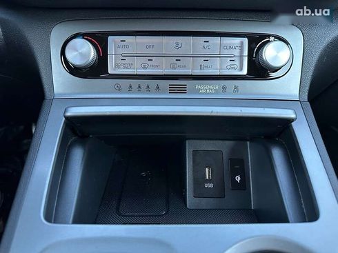 Hyundai Kona Electric 2022 - фото 13