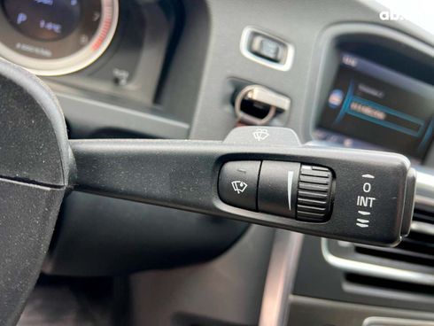 Volvo S60 2012 синий - фото 25