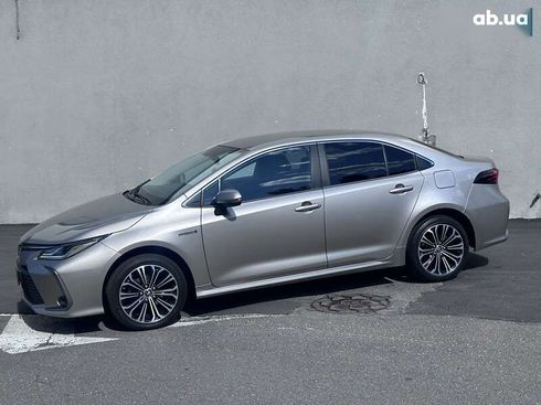 Toyota Corolla 2020 - фото 7