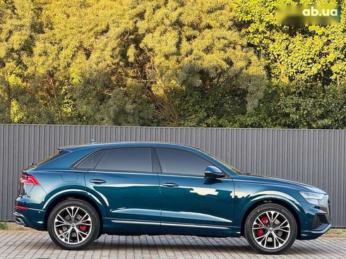 Audi Q8 2021 - фото 3