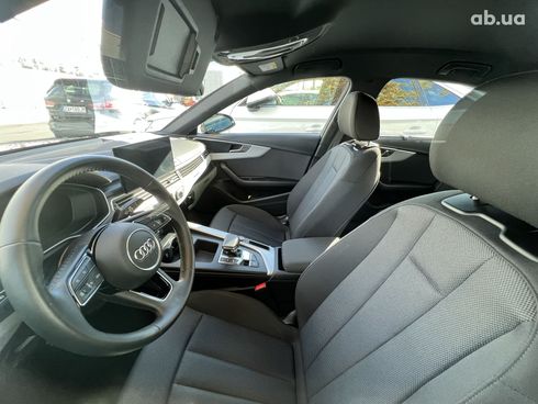 Audi A4 2023 - фото 17