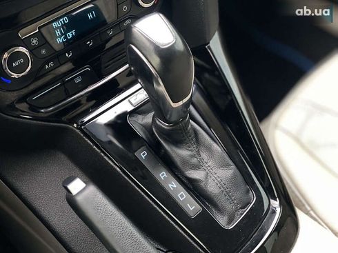Ford Focus 2014 - фото 24