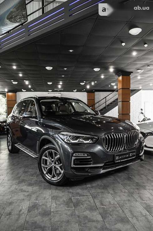 BMW X5 2019 - фото 6