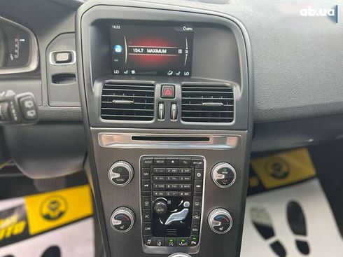 Volvo XC60 2016 - фото 9