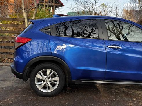 Honda HR-V 2018 синий - фото 5