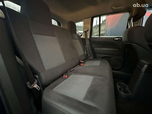 Jeep Compass 2012 - фото 10