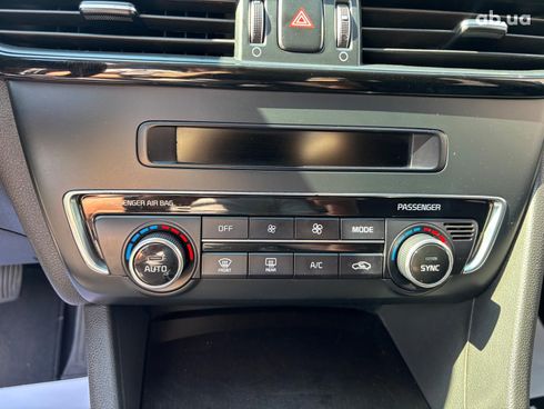 Kia Optima 2016 белый - фото 22