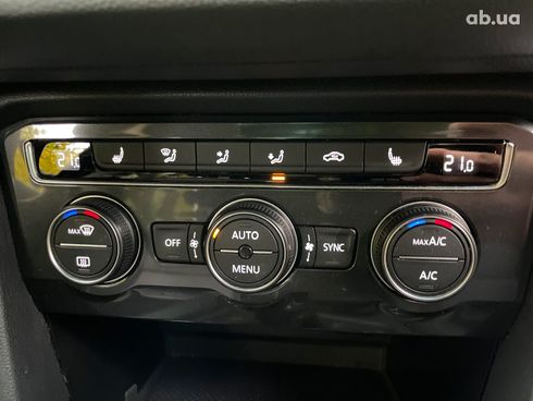 Volkswagen Tiguan 2017 серый - фото 44