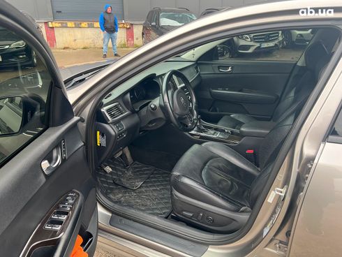 Kia Optima 2016 серый - фото 16