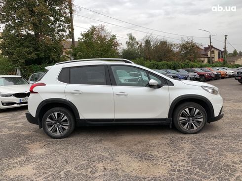 Peugeot 2008 2016 белый - фото 17