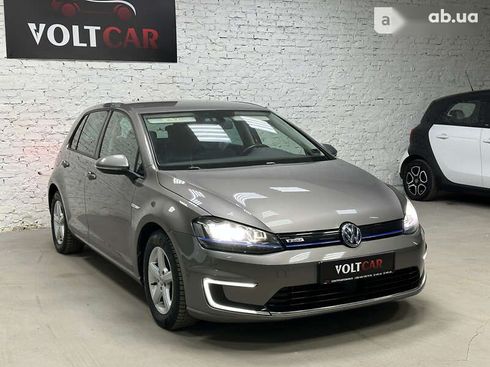 Volkswagen e-Golf 2015 - фото 3