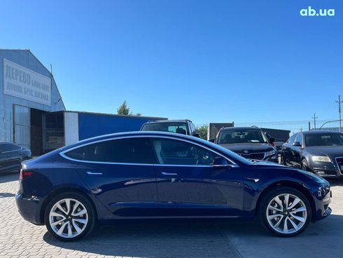 Tesla Model 3 2018 синий - фото 31