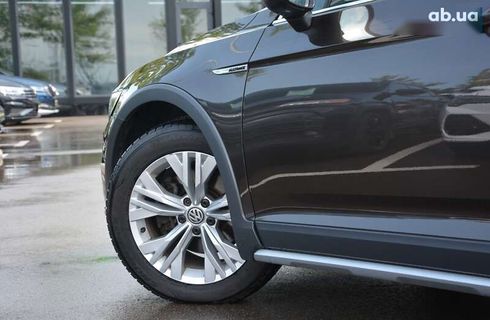 Volkswagen passat alltrack 2017 - фото 8