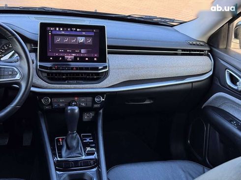 Jeep Compass 2021 - фото 24