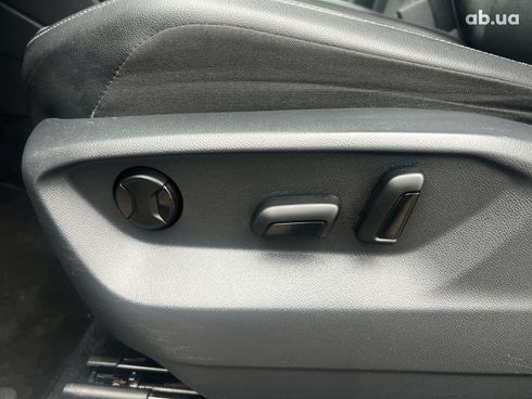 Volkswagen Tiguan 2018 белый - фото 13