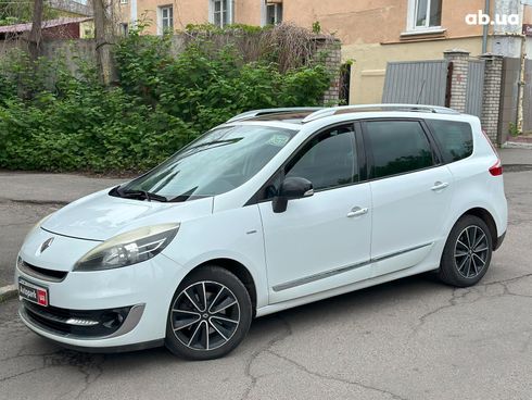 Renault Megane 2012 белый - фото 3