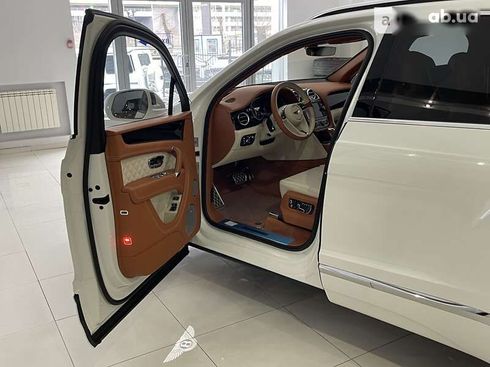 Bentley Bentayga 2018 - фото 15