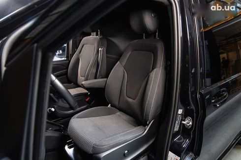 Mercedes-Benz V-Класс 2020 - фото 12