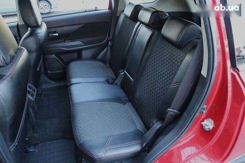 Mitsubishi Outlander 2018 - фото 10