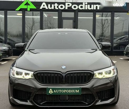BMW 5 серия 2018 - фото 7