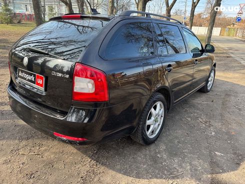 Skoda Octavia 2009 черный - фото 5