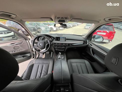 BMW X5 2018 белый - фото 14