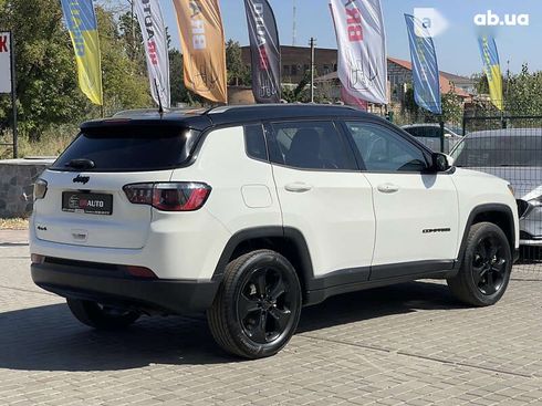 Jeep Compass 2019 - фото 17