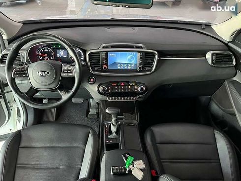 Kia Sorento 2019 - фото 18