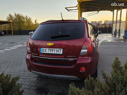 Chevrolet Captiva 2014 красный - фото 6