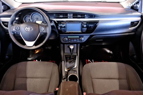 Toyota Corolla 2014 серый - фото 5
