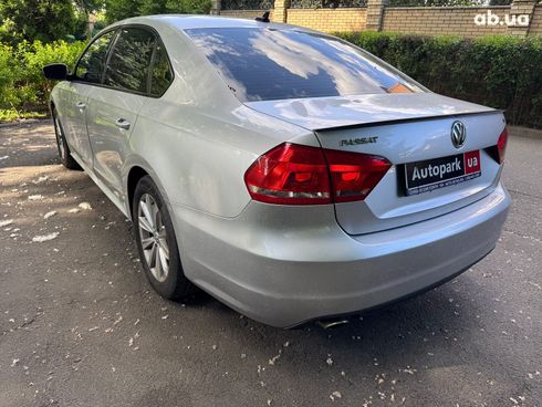 Volkswagen Passat 2014 серый - фото 8