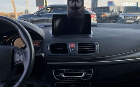 Renault Megane 2011 - фото 13