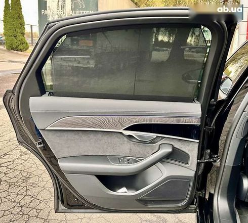 Audi A8 2023 - фото 22