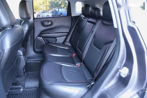 Jeep Compass 2021 - фото 8