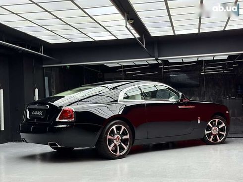 Rolls-Royce Wraith 2020 - фото 17