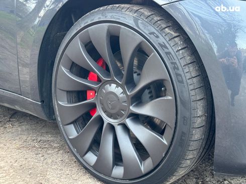 Tesla Model 3 2023 серый - фото 10
