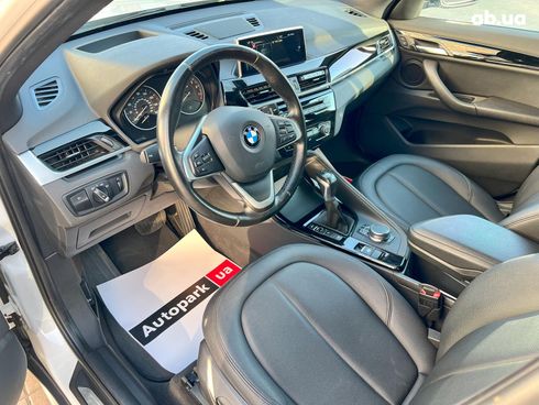 BMW X1 2016 белый - фото 14