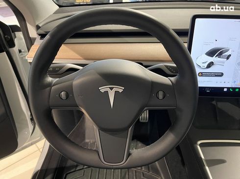 Tesla Model Y 2022 - фото 9