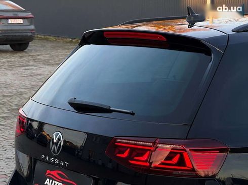 Volkswagen Passat 2022 - фото 26