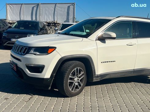Jeep Compass 2019 белый - фото 3
