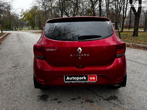 Renault Sandero 2020 красный - фото 16