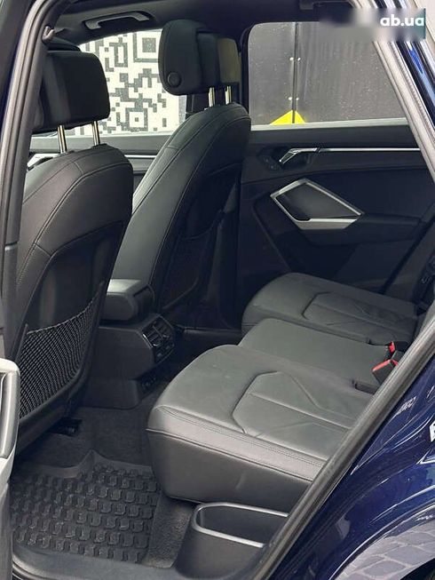 Audi Q3 2020 - фото 16