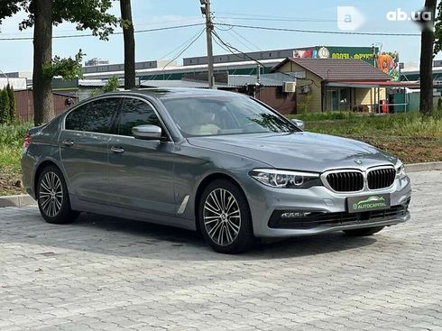 BMW 5 серия 2018 - фото 10