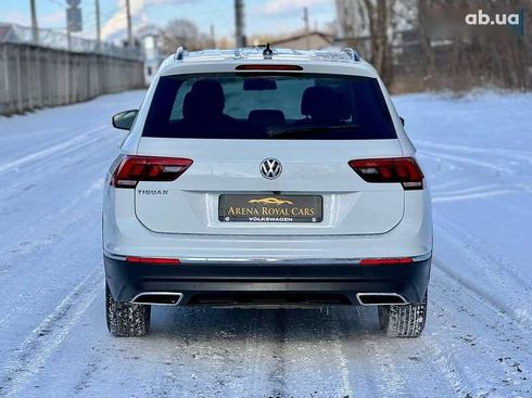 Volkswagen Tiguan 2017 - фото 8