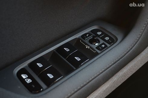 Polestar 2 2022 бежевый - фото 11